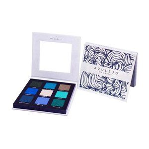 eyeshadow palette, turquoise, light blue